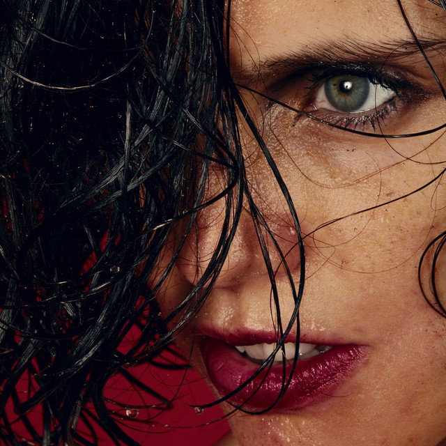 Anna Calvi ft. David Byrne